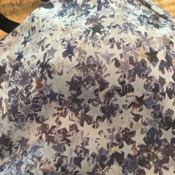 VS Sport sports bra black with star print with pads size medium - Picture 2 of 4